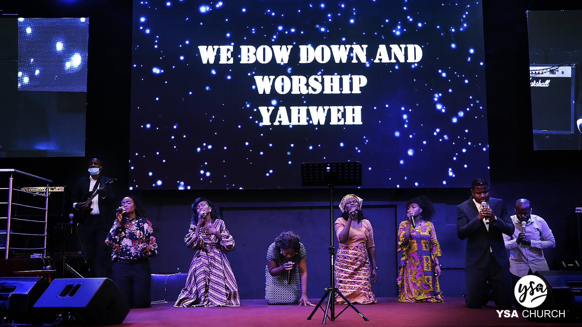 We Bow Down and Worship Yahweh - Zamar Worship Encounter